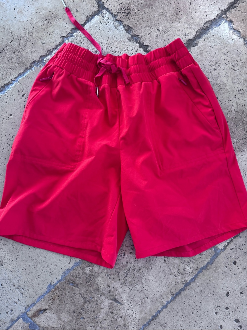 Chico's Zenergy Zen Sport  Flame Scarlet 7" Inseam Casual Short 0.5